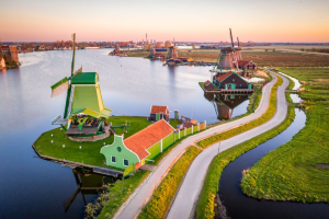 KHÁM PHÁ NGÔI LÀNG CỐI XAY GIÓ ZAANSE SCHANS TẠI HÀ LAN