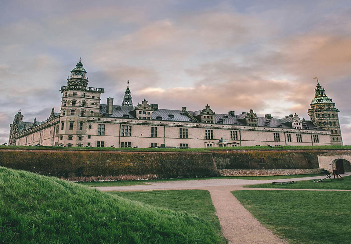 LÂU ĐÀI KRONBORG