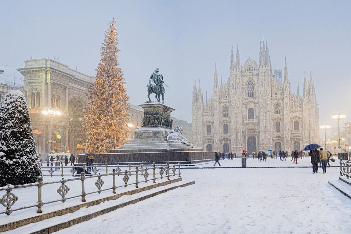 CHRISTMAS MILAN