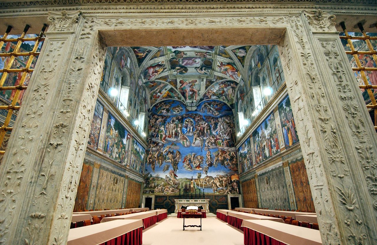 121030073857 sistine chapel 1