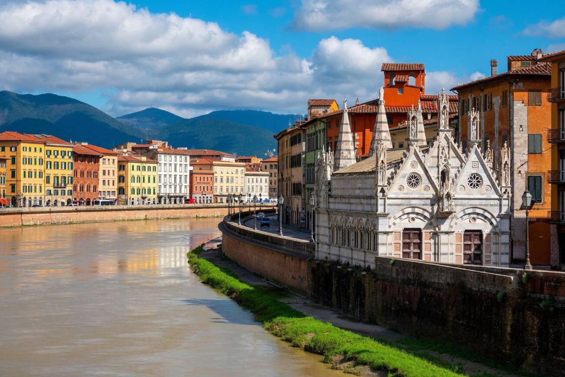 Pisa - Nhà thờ Santa Maria della Spina