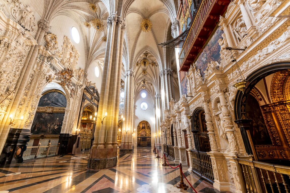 Zaragoza Tây Ban Nha - Bên trong nhà thờ La Seo de Zaragoza