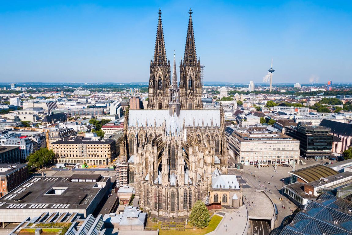 Cologne - Nhà thờ Cologne biểu tượng huy hoàng của thành phố Cologne
