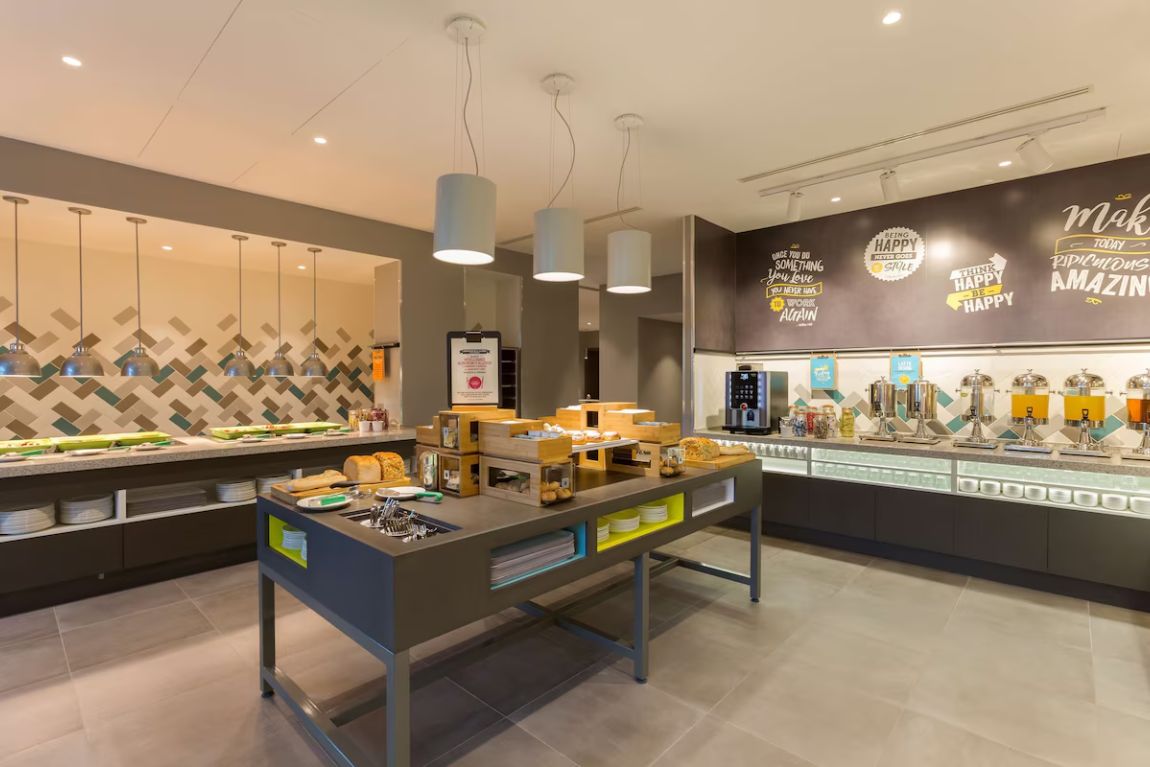 Hampton by Hilton Rome East (9)