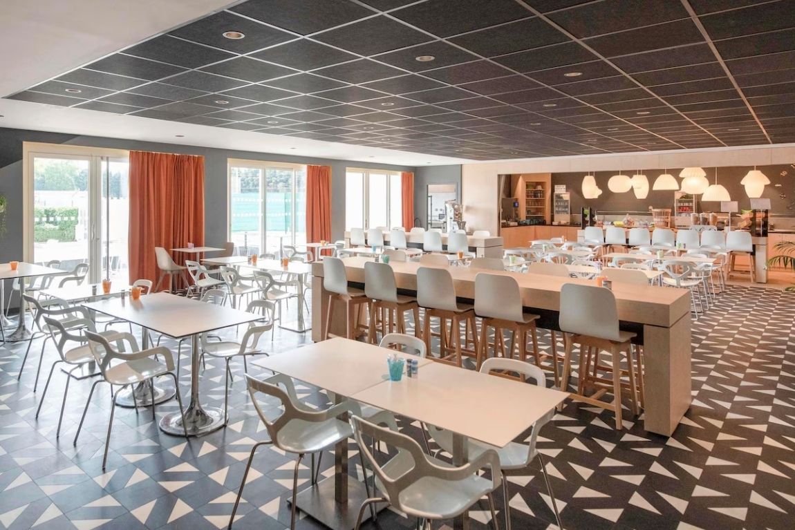 Ibis Styles Avignon Sud (1)