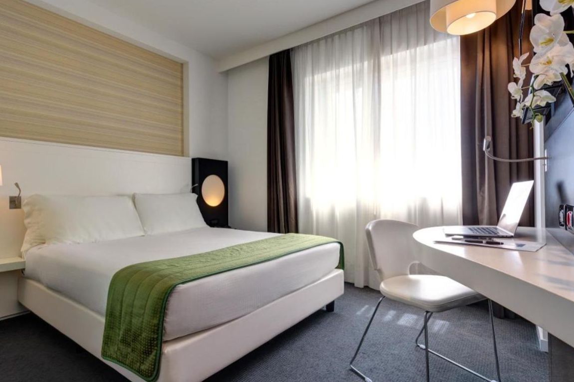 ih hotel roma z3 (3)